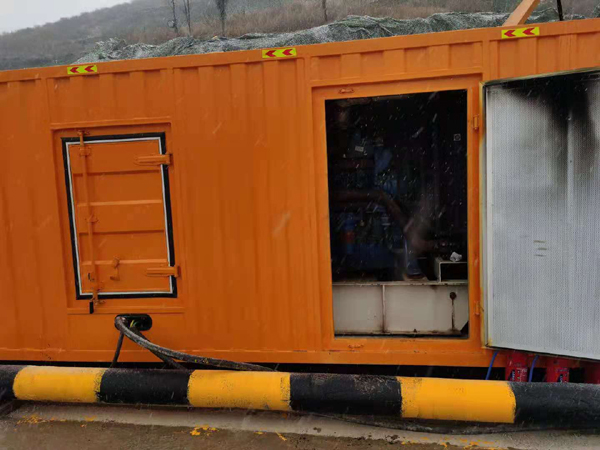 兴宾发电机出租 柴油发电机组电压低报警怎么办?