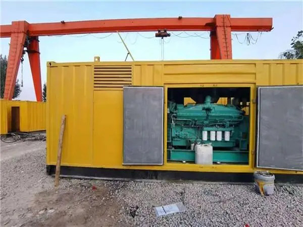 兴宾冬季低温环境下，500KW发电机组应该选择什么类型的启动电瓶？